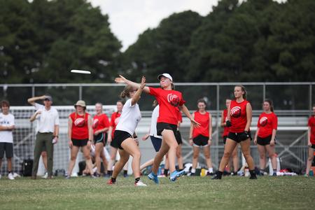 The Union Jillz ultimate frisbee team plays during Family Weekend. - Photo by Kristi McMurry Woody