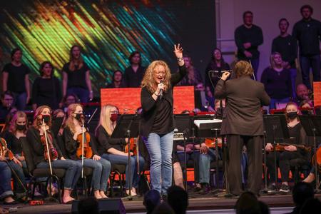 Kelly Garner, associate professor of contemporary voice and worship technology, performs in Night of Worship at Englewood Baptist Church. - Photo by Kristi McMurry Woody