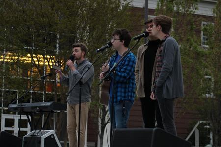 Students perform during SAC's Rock the Block. - Photo by Abigail Aspinwall