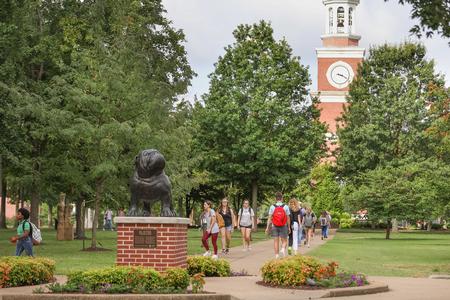 Students walk across campus on the first day of classes.  - Photo by Kristi McMurry Woody