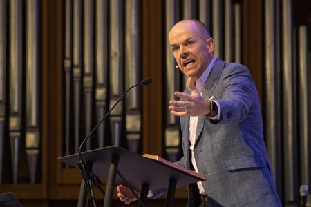 Jay Hardwick, senior pastor of Forest Hills Baptist Church in Nashville, speaks in chapel. - Photo by Abigail Aspinwall