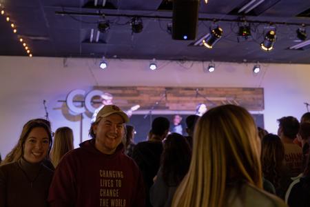 Students enjoying a Barefoots Joe's concert by Carver Commodore. - Photo by Cade Smith