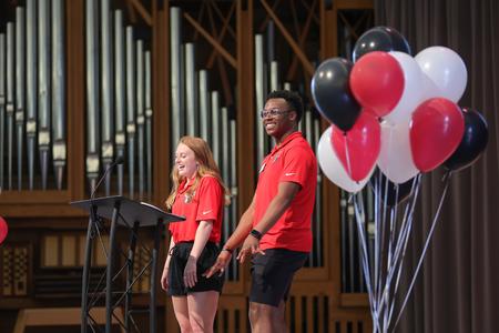 Student ambassadors Mary Helen English and Steve Williams host Accepted Student Day 2022. - Photo by Suzanne Rhodes