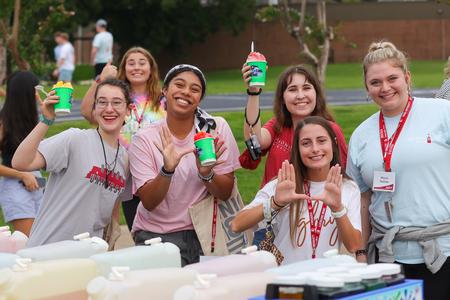 Union's newest students enjoy sno-cones during the annual Welcome Week SAC Fest. - Photo by Suzanne Rhodes