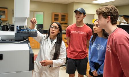 Betsy Caceres, assistant professor of chemistry, teaches her students in Union's state-of-the-art chemistry labs. - Photo by Kristi McMurry Woody