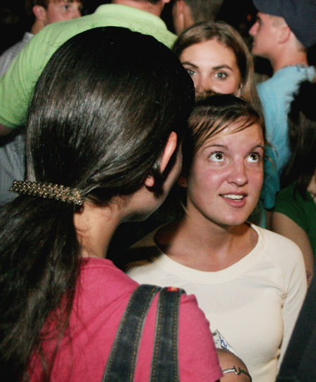 Julie Buie of Summertown, Tenn. talks with Sophomore Sarah Santiago-Bullington at the Meet and Greet Party during New Student Orientation. - Photo by Kyle Kurlick