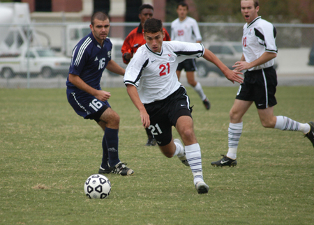 Freshman Vagner Oliveira controls the ball as he advances up the field during Union's 4-1 win over Missouri Baptist University. - Photo by Steven Aldridge