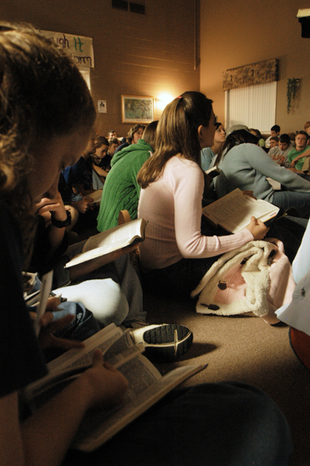 Students packed out the Hurt Commons to listen to Voddie Baucham during the Evangelist Faith in Practice Conference. - Photo by Heather Phillips