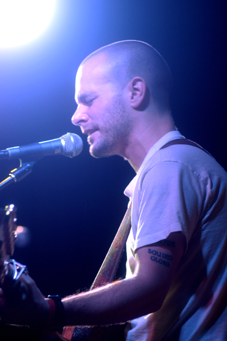 INO recording artist Derek Webb performs at the Homecoming Coffeehouse. - Photo by Stephanny Rodriguez