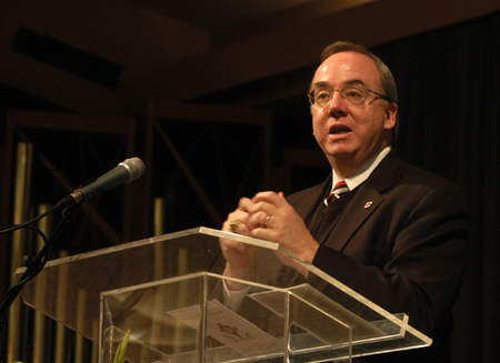 President Dockery welcomes the audience at the Homecoming chapel. - Photo by Heather Phillips