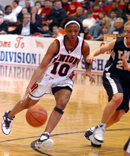 Ena Daniels (10) provided leadership late in the game to preserve the Union victory over The Master's College. - Photo by Brad Moore