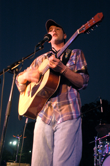 Joe Garner performs on the Great Lawn during SAC's Welcome Back Concert featuring Micah Dalton and Josh Wilson. - Photo by Brad Moore