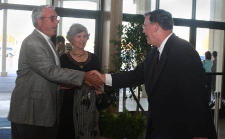 Paul Veazey greets guests at the 2006 Scholarship Banquet. - Photo by Stephanie Schroeder