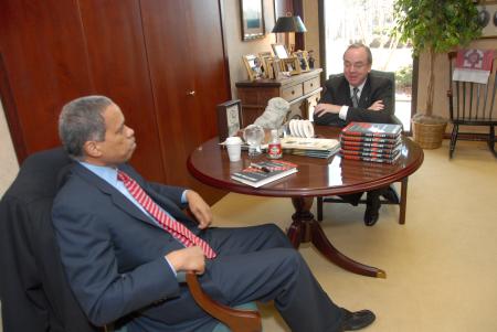President Dockery fellowships with Juan Williams, author and National Public Radio correspondent, during his visit before the Union Forum.  - Photo by Morris Abernathy