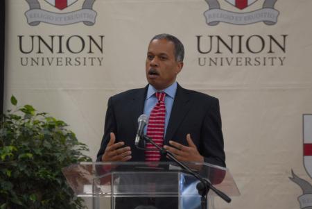 Juan Williams, author and National Public Radio correspondent, was the guest speaker for the second installment of the ninth annual Union Forum.  - Photo by Morris Abernathy