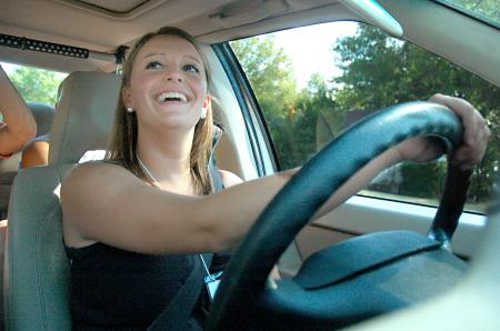 Callie Davenport takes a tour of Jackson with her Focus group during new student orientation.   - Photo by Matthew Diggs