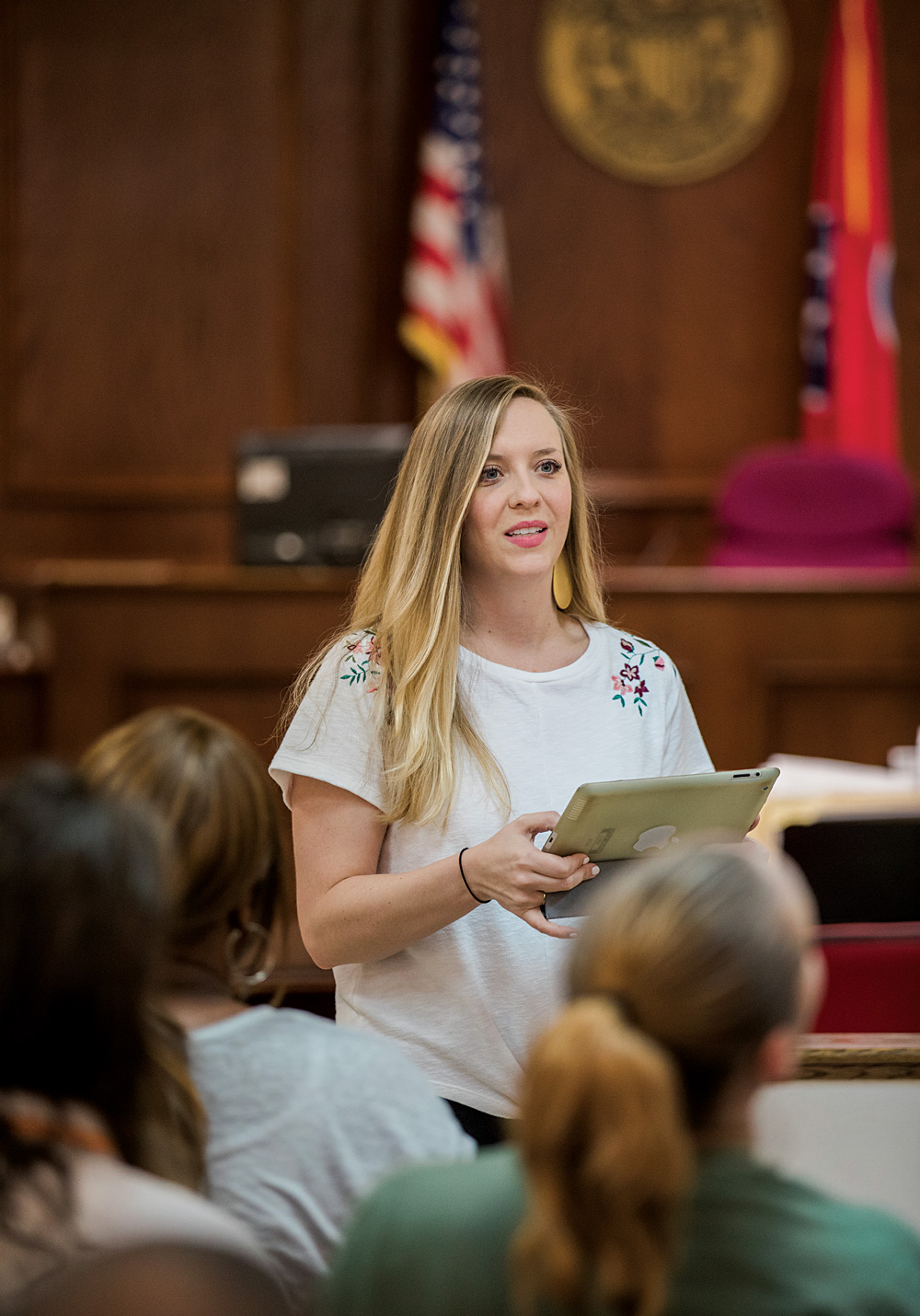 Haley Coble addresses individuals at the City of Jackson Recovery Court.