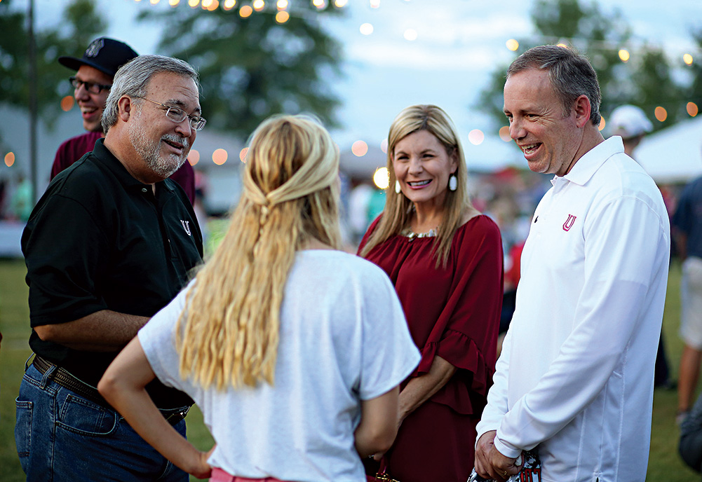 Dub and Susie with family at Family Weekend