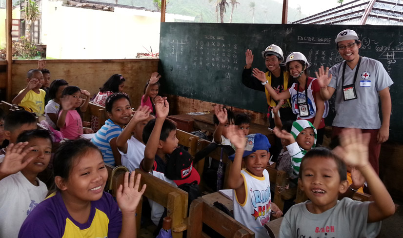 Bicol with children